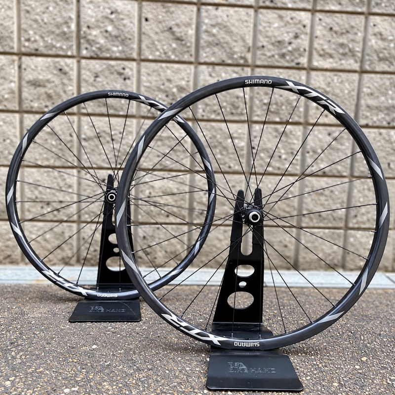 【SALE】 Shimano (シマノ) XTR WH-M980 29インチ カーボンチューブラー MTBホイール 前後セット