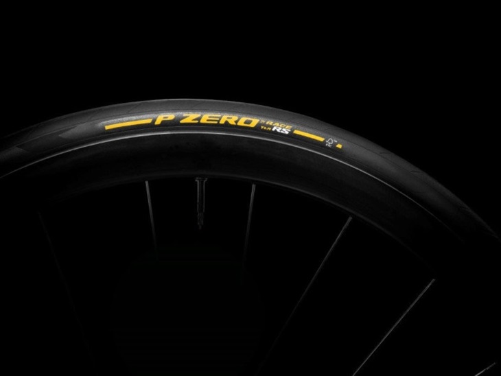 【数量限定】 PIRELLI (ピレリ) P ZERO RACE RS TLR SPEEDCORE チューブレスレディ ロードタイヤ TEAM EDITION