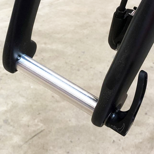 OSTRICH(オーストリッチ) エンド金具 フロント用12mmスルー