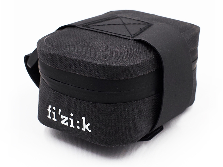 fizik(フィジーク) SADDLE BAG