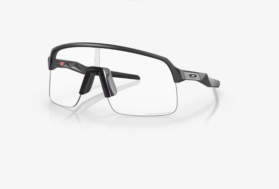 OAKLEY(オークリー) SUTRO LITE(A) 調光 サングラス/9463A-1839